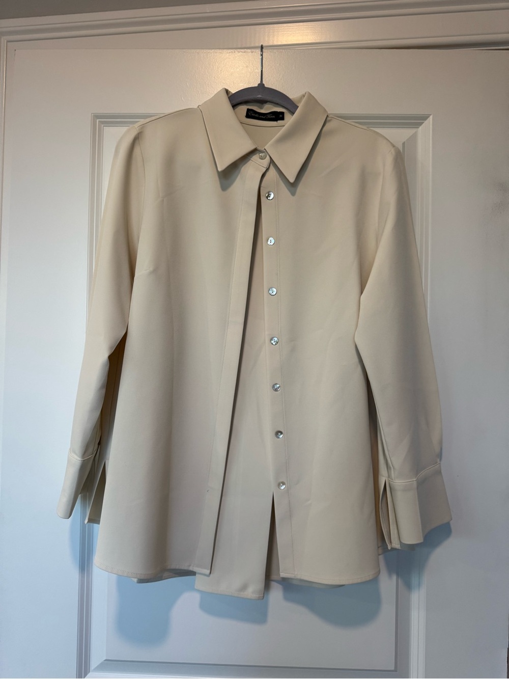 Estelle and Finn Women's Ivory Pleat Back Blouse Jacket Medium